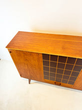 Afbeelding in Gallery-weergave laden, Vintage Highboard / Dressoir