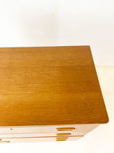 Afbeelding in Gallery-weergave laden, Vintage Eiken Ladekast