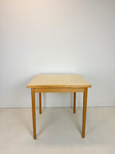 Load image into Gallery viewer, Edsbyverken Tafel