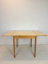 Load image into Gallery viewer, Edsbyverken Tafel