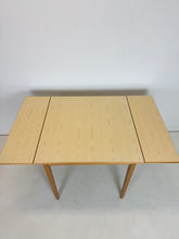 Load image into Gallery viewer, Edsbyverken Tafel