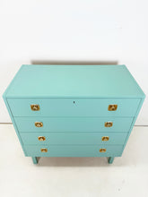 Afbeelding in Gallery-weergave laden, Hoge Ladekast, Svensk Möbelindustri