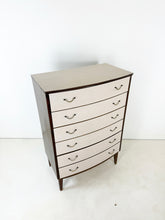 Load image into Gallery viewer, Opgeknapte Hoge Ladekast