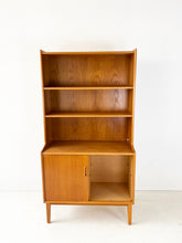 Afbeelding in Gallery-weergave laden, Vintage Scandinavische Wandmeubel