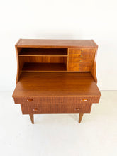 Afbeelding in Gallery-weergave laden, Vintage Scandinavische Secretaire