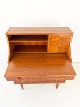 Afbeelding in Gallery-weergave laden, Vintage Scandinavische Secretaire
