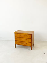 Afbeelding in Gallery-weergave laden, Kleine Vintage Ladekast