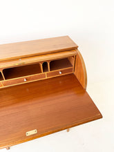 Load image into Gallery viewer, Vintage Scandinavische Secretaire