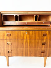 Load image into Gallery viewer, Vintage Scandinavische Secretaire