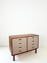 Afbeelding in Gallery-weergave laden, Opgeknapte Teak Vintage Ladekast