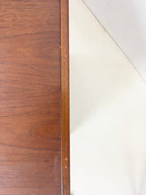 Load image into Gallery viewer, Lage Teak Ladekast