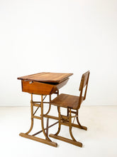 Afbeelding in Gallery-weergave laden, Zweedse Vintage Schoolbank