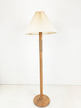 Afbeelding in Gallery-weergave laden, Zweeds Vintage Vloerlamp