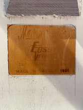 Afbeelding in Gallery-weergave laden, “Mademoiselle” Stoel door Ilmari Tapiovaara