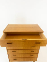 Load image into Gallery viewer, Swedish Chest of Drawers