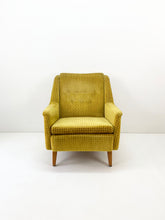 Load image into Gallery viewer, <tc>Yellow Velet Armchair</tc>