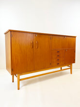 Load image into Gallery viewer, High Sideboard