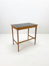 Afbeelding in Gallery-weergave laden, Bijzettafel