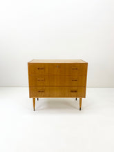 Load image into Gallery viewer, <tc>Vintage Chest of Drawers</tc>