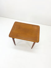 Afbeelding in Gallery-weergave laden, Teak Bijzettafel