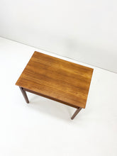 Load image into Gallery viewer, <tc>Teak Sidetable</tc>