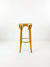 Load image into Gallery viewer, Stool
