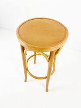 Load image into Gallery viewer, Stool