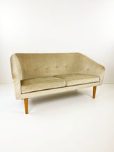 Load image into Gallery viewer, Velvet Sofa