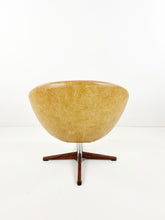 Load image into Gallery viewer, swivel chair