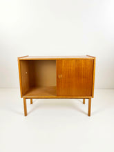 Load image into Gallery viewer, Borge Mogensen Cupboard