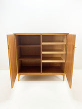 Load image into Gallery viewer, Hoog Dressoir