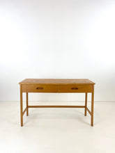 Load image into Gallery viewer, Oak Cabinet