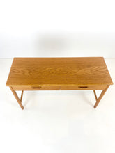 Load image into Gallery viewer, Oak Cabinet