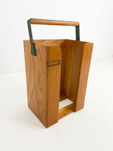 Afbeelding in Gallery-weergave laden, Kistje
