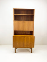 Afbeelding in Gallery-weergave laden, Scandinavische Wandkast / Barkast