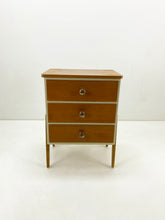 Afbeelding in Gallery-weergave laden, Kleine Ladekast / Nachtkast met Lades