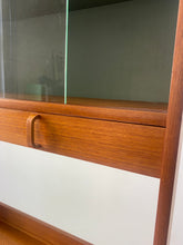 Afbeelding in Gallery-weergave laden, Wandkast, Bertil Fridhagen voor Bodafors