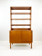 Afbeelding in Gallery-weergave laden, Teak WandKast, Bertil Fridhagen 'Variett'