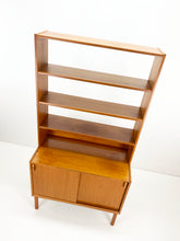 Afbeelding in Gallery-weergave laden, Teak WandKast, Bertil Fridhagen 'Variett'