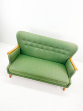 Load image into Gallery viewer, <transcy>Vintage Sofa</transcy>