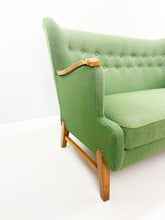 Load image into Gallery viewer, <transcy>Vintage Sofa</transcy>