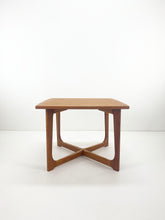 Afbeelding in Gallery-weergave laden, Teak Salon tafel