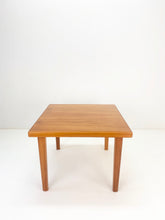Load image into Gallery viewer, Teak Salontafel