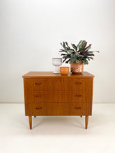 Afbeelding in Gallery-weergave laden, Teak Ladekast uit Zweden