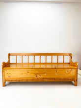 Load image into Gallery viewer, Vintage Zweedse Keukenbank / Klepbank