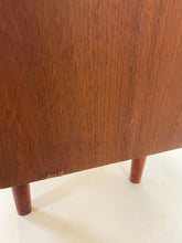 Load image into Gallery viewer, Teak Dressoir