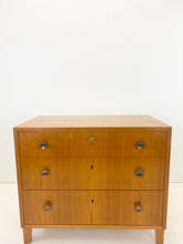 Load image into Gallery viewer, Zweeds Grenen Ladekast