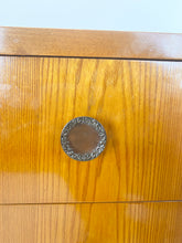 Load image into Gallery viewer, Zweeds Grenen Ladekast