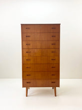 Afbeelding in Gallery-weergave laden, Grote Ladekast, Svensk Möbelindustri