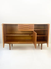 Afbeelding in Gallery-weergave laden, Scandinavisch Vintage Dressoir